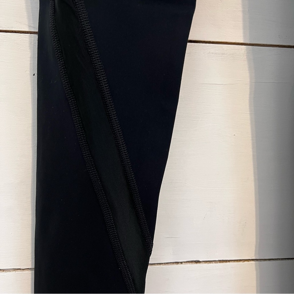 L*Space Black Exhale Leggings. Size XSmall. NWT. - Picture 7 of 12